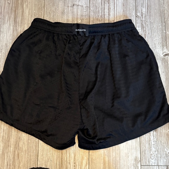 Alphalete Black Signature Mesh Athletic Shorts with Logo -Medium - Picture 5 of 10